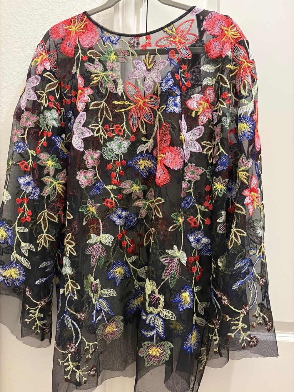 Marc Bouwer Unlimited 1X Black Sheer Floral Embroidered Mesh Bell Sleeve Tunic